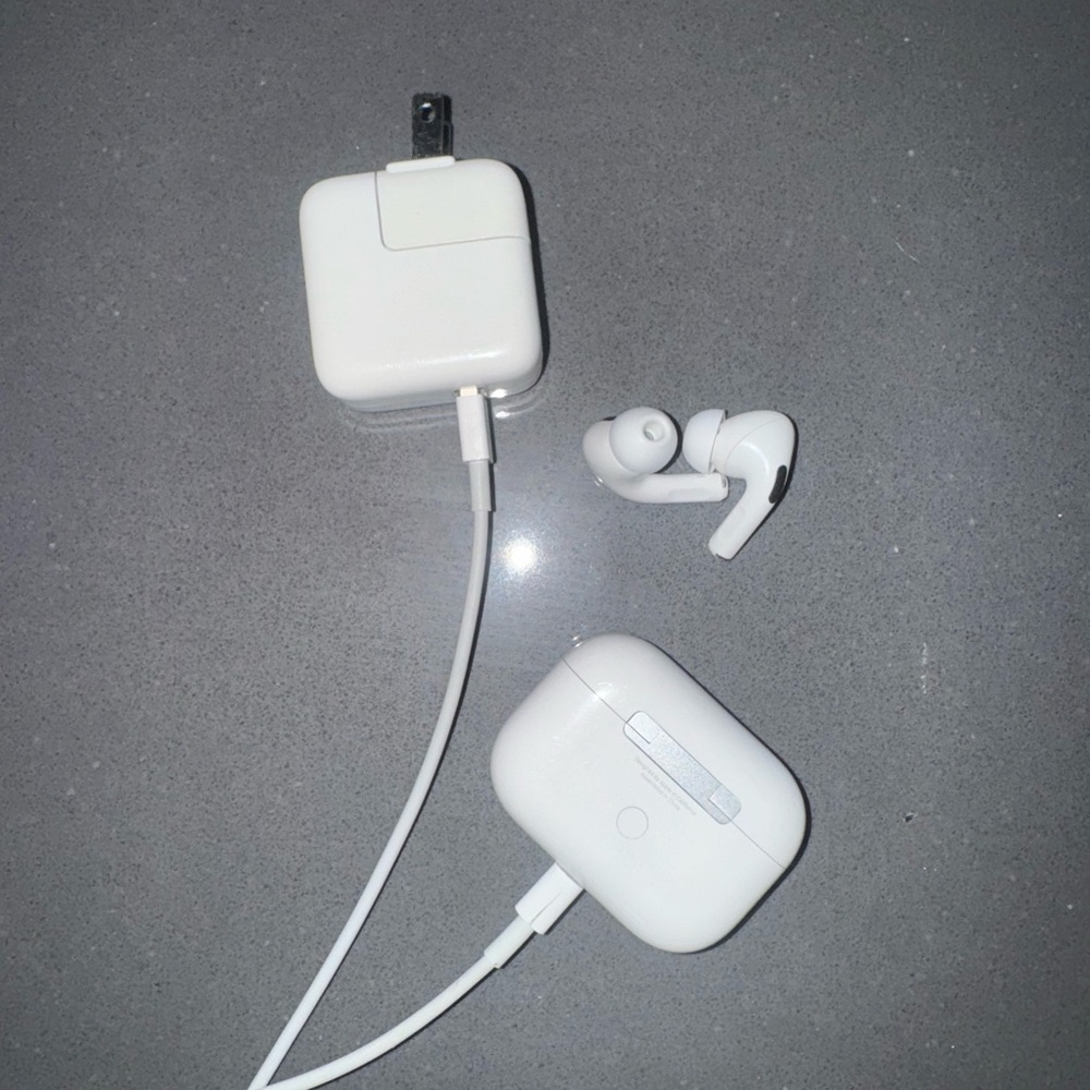 Apple AirPod Pros